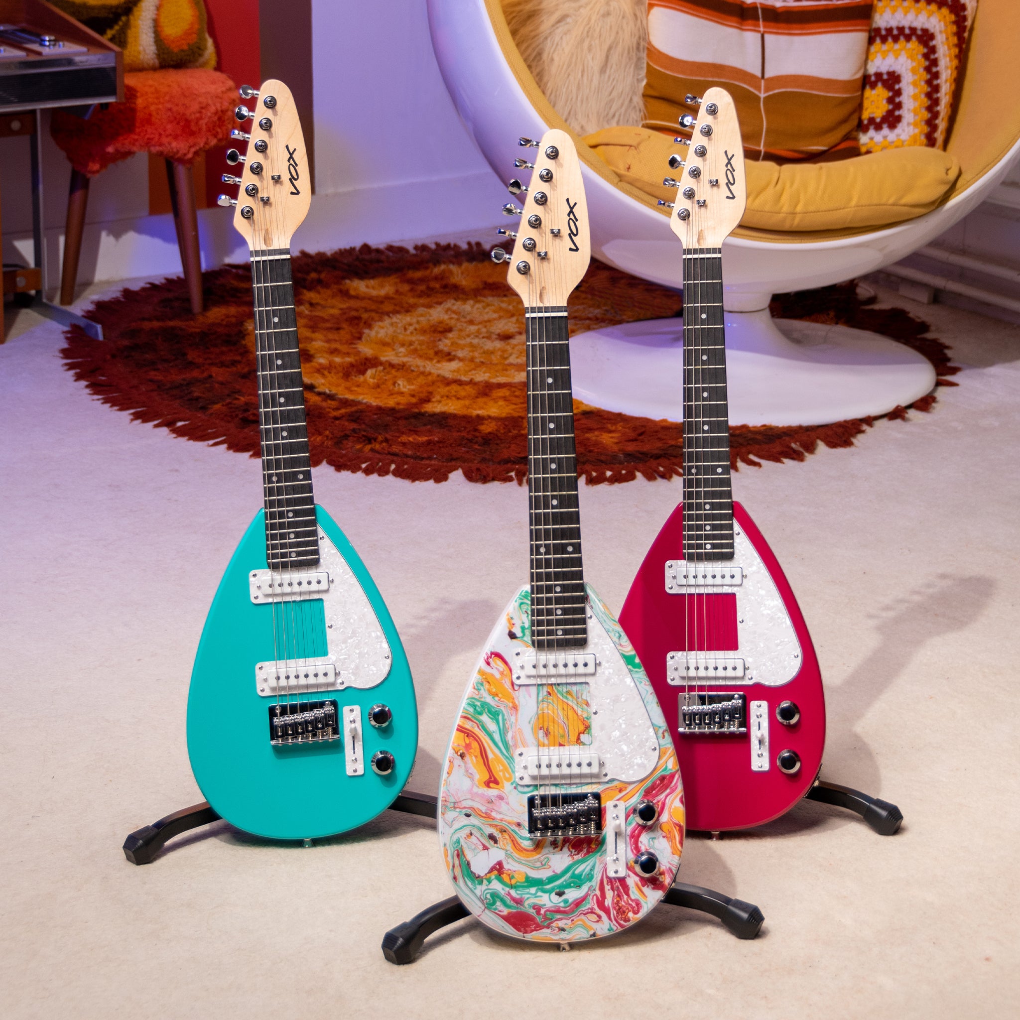Vox Mark III Mini Electric Guitar 8